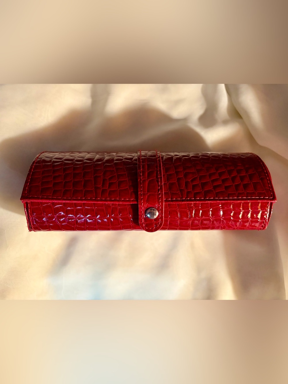 New Red Croc-Embossed Patent Leather Clutch Jewelry Case